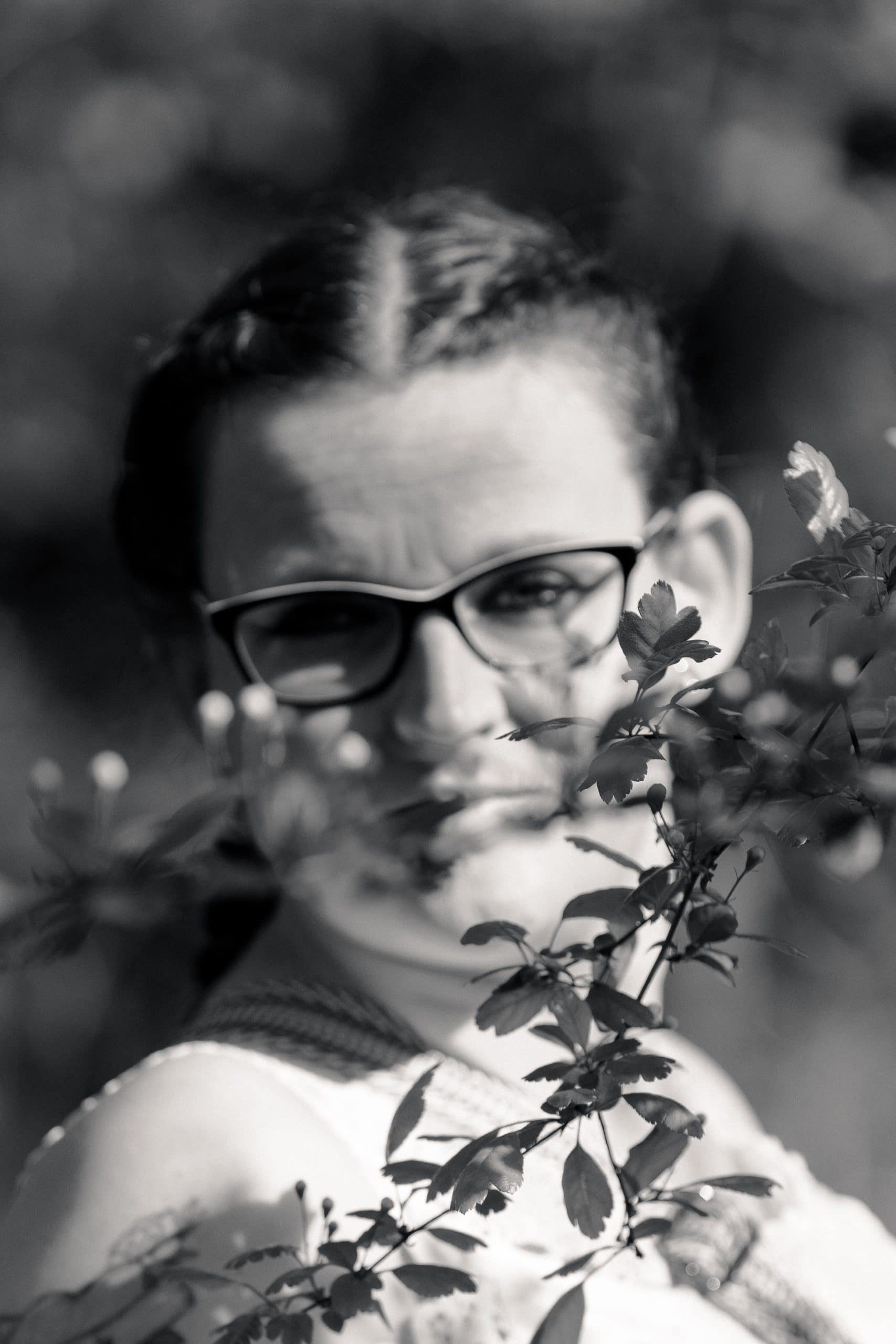 portrait femme lumière naturelle élégante